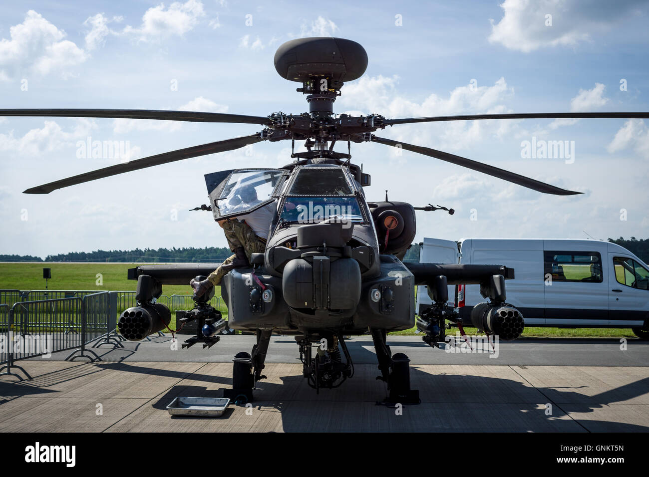 BERLIN, ALLEMAGNE - 03 juin 2016 : Airbus Helicopters hélicoptère d'attaque Tigre. ILA Berlin Air Show Exhibition 2016 Banque D'Images