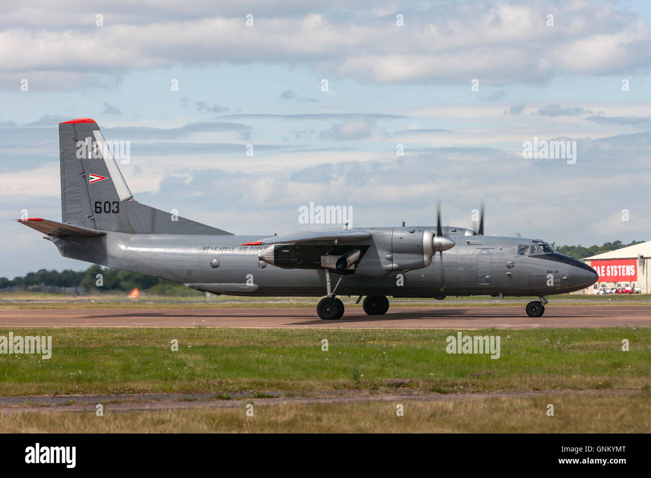 Force aérienne hongroise (Magyar) Légiero avions de transport Antonov
