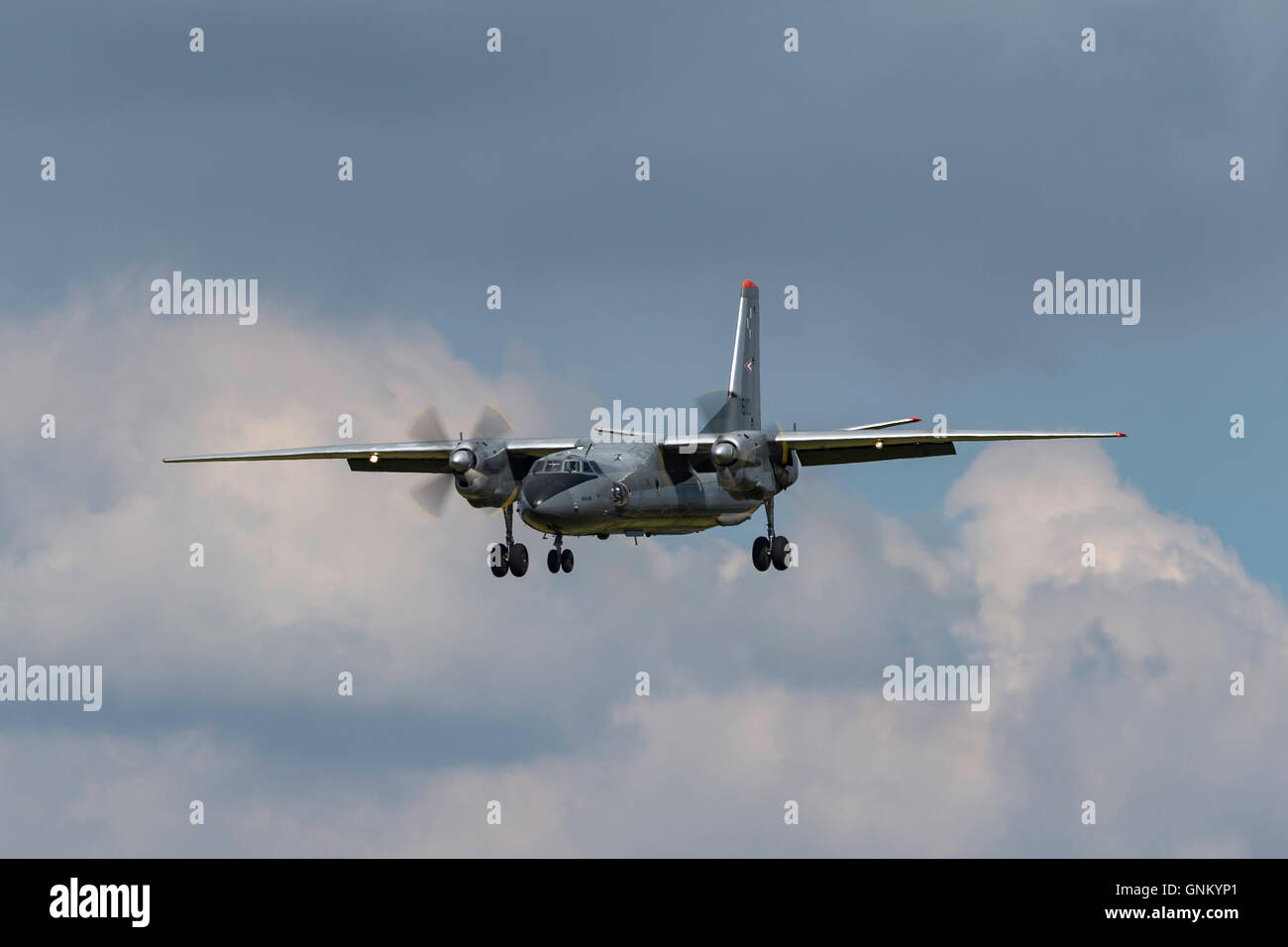 Force aérienne hongroise (Magyar) Légiero avions de transport Antonov