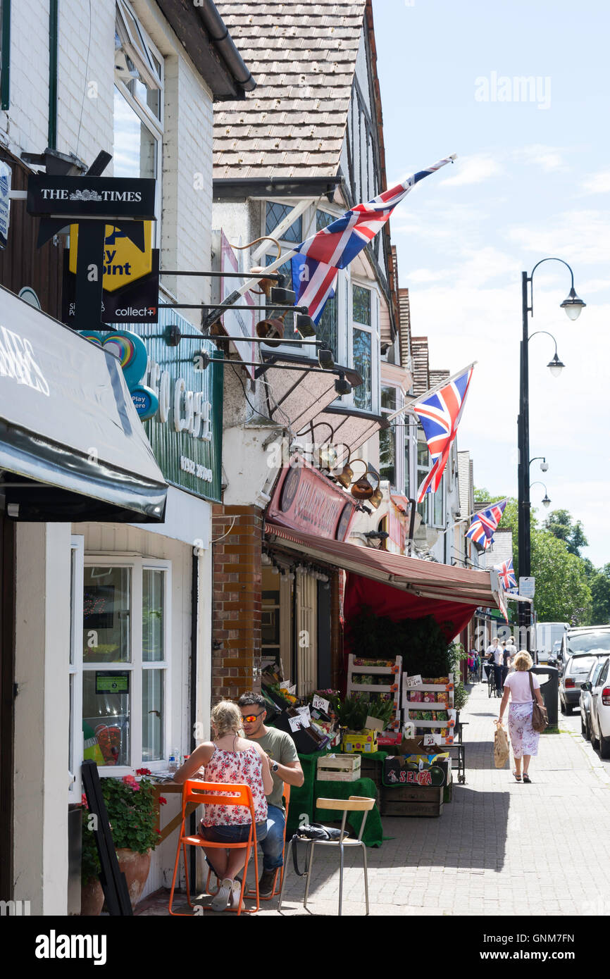High Street, Shepperton Shepperton, Surrey, Angleterre, Royaume-Uni Banque D'Images