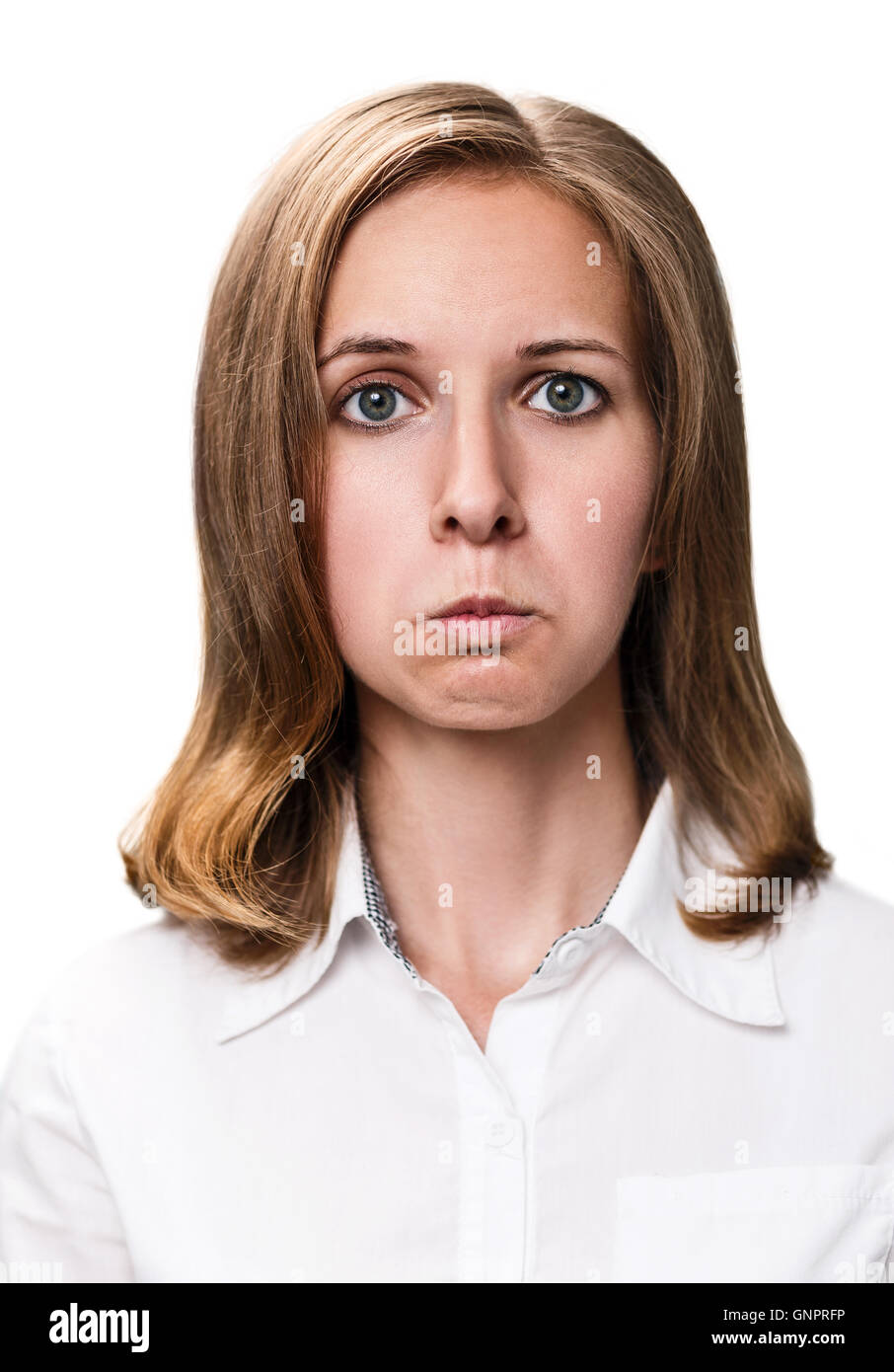 Jeune femme faisant la moue expression isolé sur fond blanc Banque D'Images