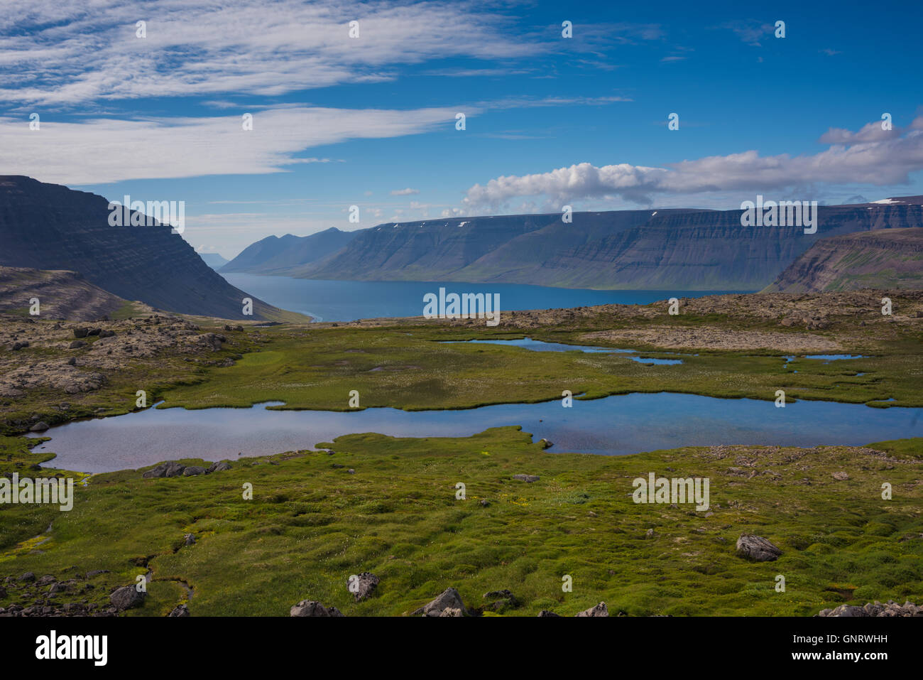 Sur la route dans les Fjords de l'ouest de l'Islande Banque D'Images