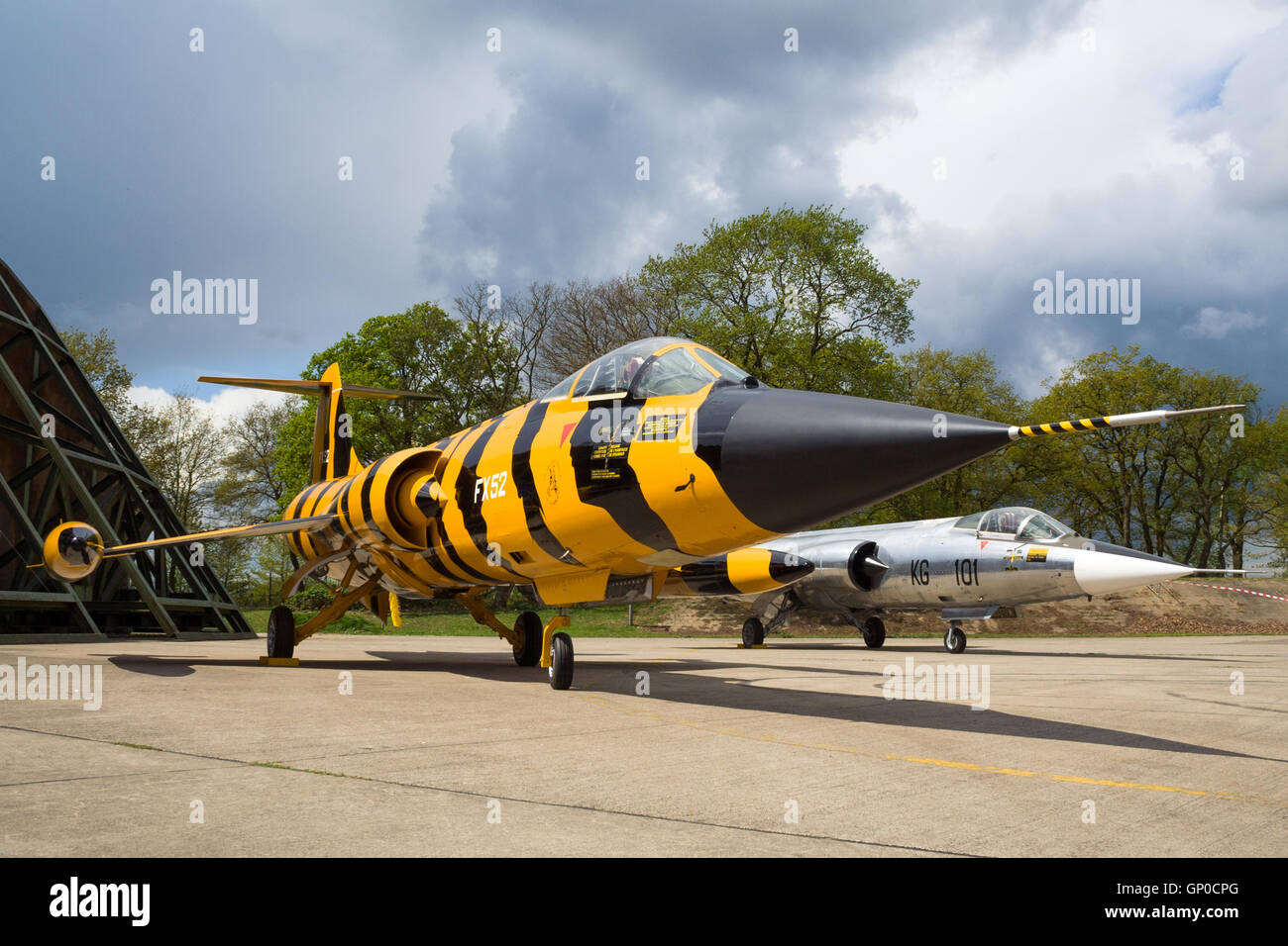 F 104 Banque de photographies et d'images à haute résolution - Alamy