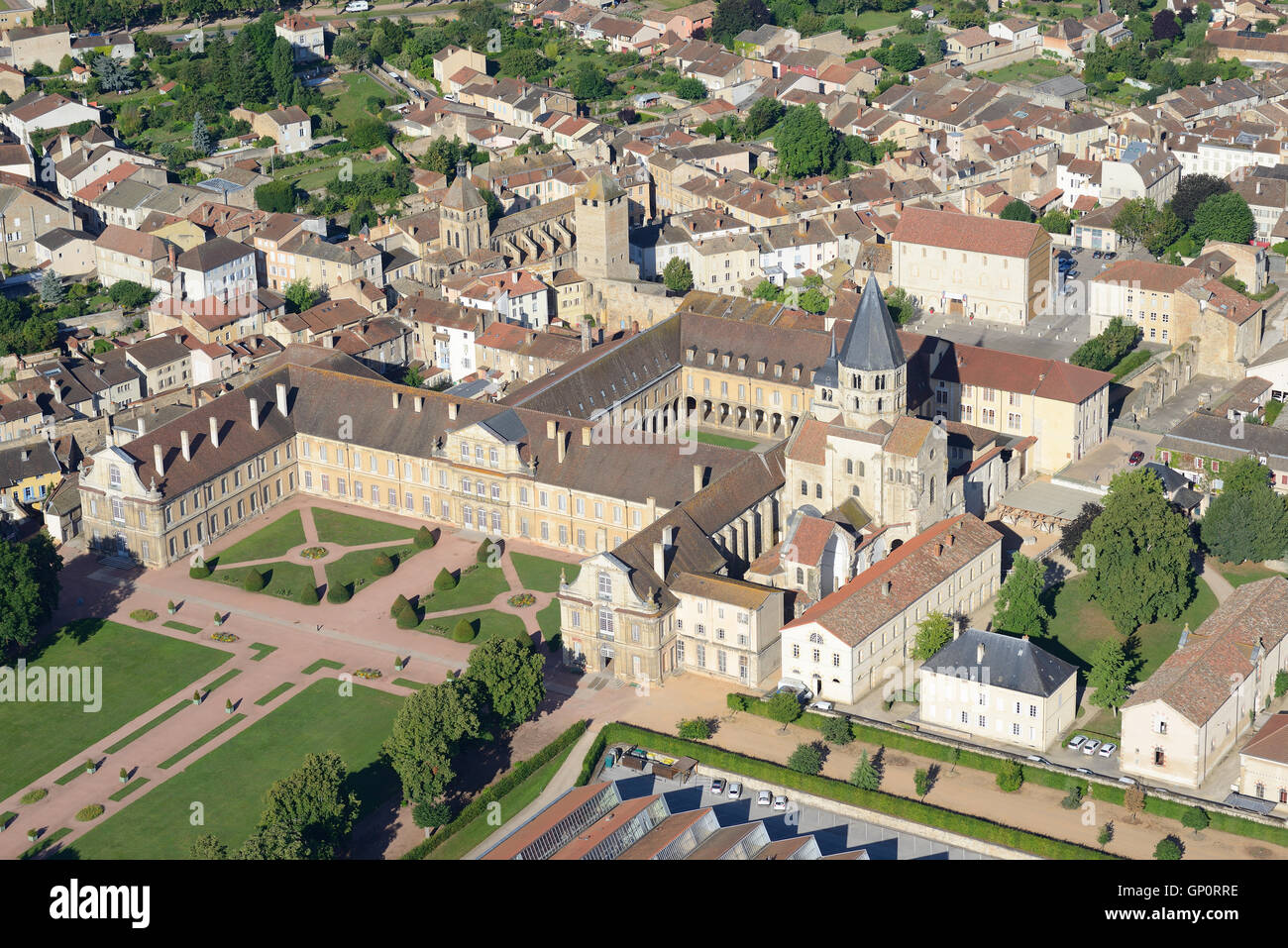 VUE AÉRIENNE.Abbaye bénédictine de Cluny.Saône-et-Loire, Bourgogne, France. Banque D'Images