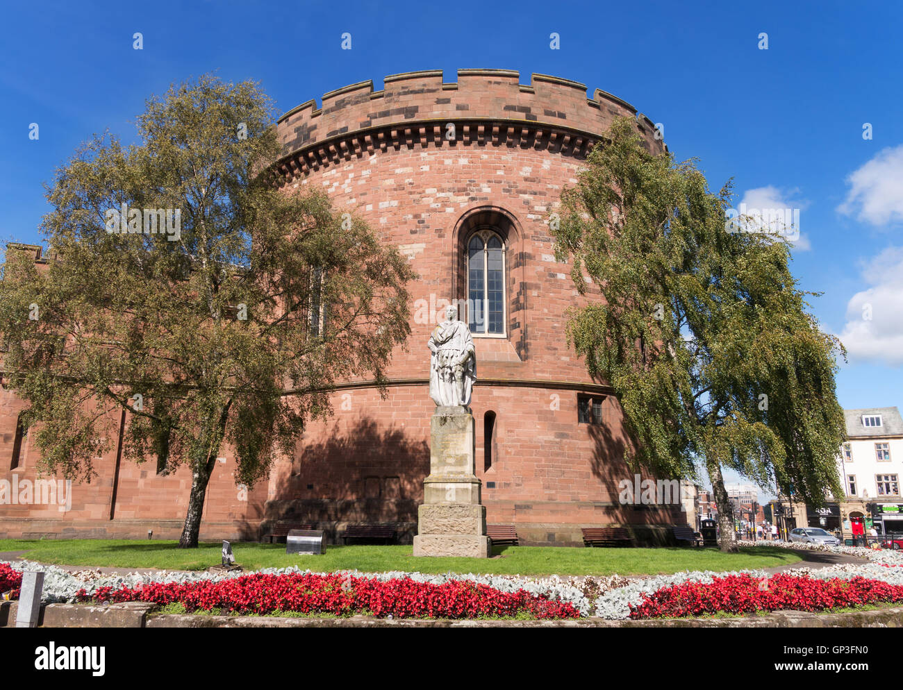Carlisle Citadel tour est avec Statue du Comte de Lonsdale, Cumbria, England, UK Banque D'Images
