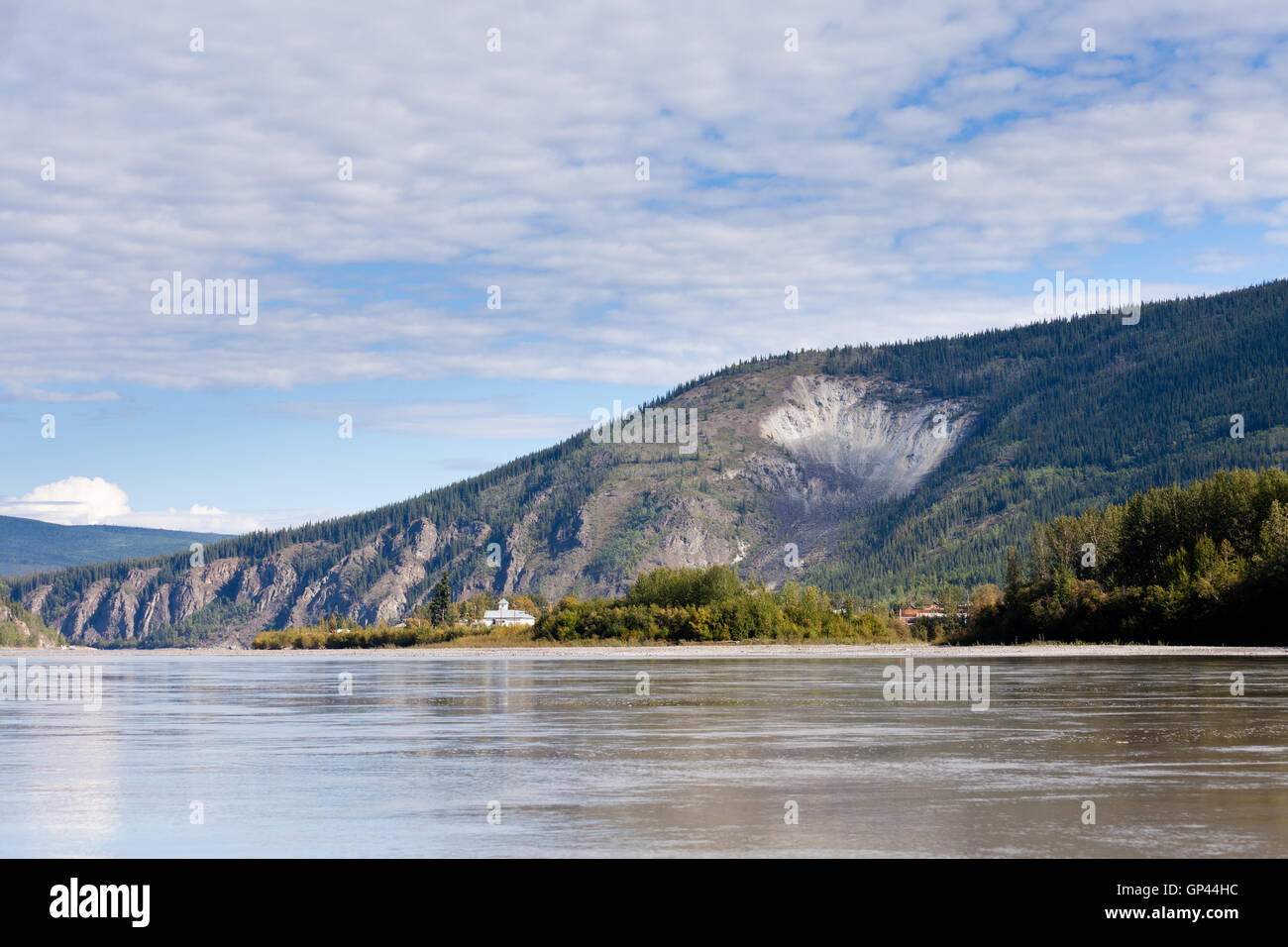 La ville de Dawson City à partir de la ruée vers la rivière Yukon Canada Banque D'Images