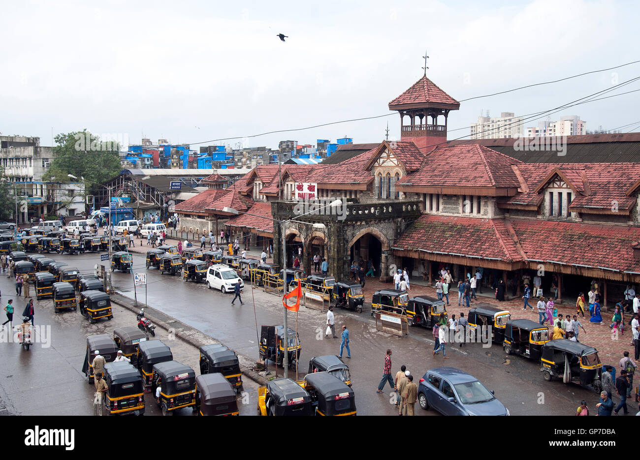 L'image de Bandra, gare ferroviaire patrimoniale de Bandra, Mumbai, Maharashtra, Inde Banque D'Images