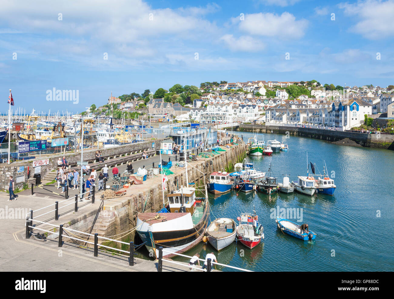 Brixham Harbour, Brixham Devon bateaux de pêche sur Brixham Quay Brixham Harbour Brixham Devon Angleterre GB Europe Banque D'Images