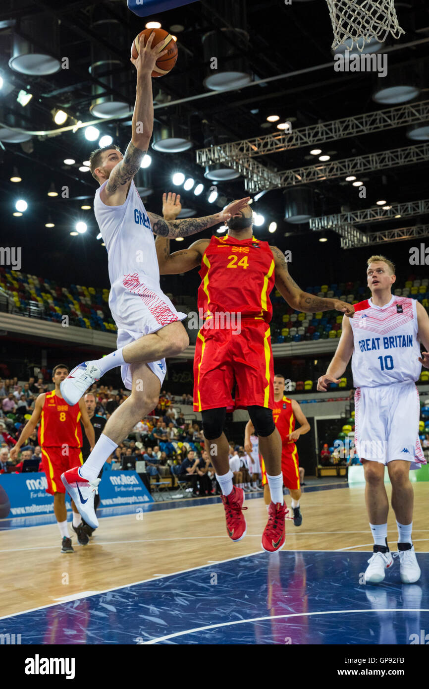 Copperbox Arena, London, UK, 3 septembre 2016. Grande-bretagne font face à l'équipe de Macédoine dans le panier Euro 2017 sous des qualificatifs entraîneur en chef Joe Prunty, que leur objectif est de retour pour leur 4e tour final apparition dans les 5 derniers tournois d'équipe.fr gagner 96:79 Credit : Imageplotter News et Sports/Alamy Live News Banque D'Images