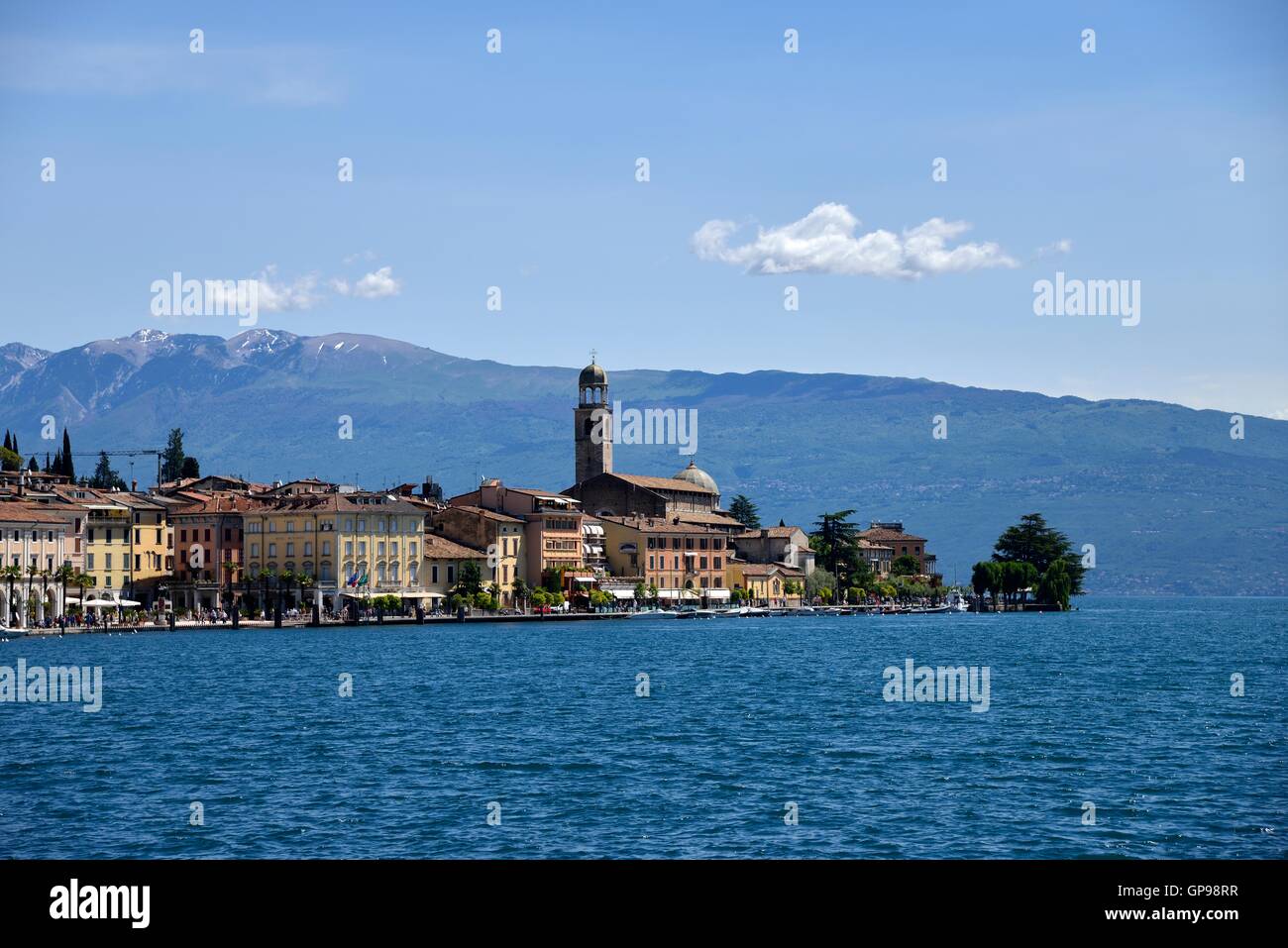 Salo, Le Lac de Garde, Province de Brescia, Lombardie, Italie Banque D'Images