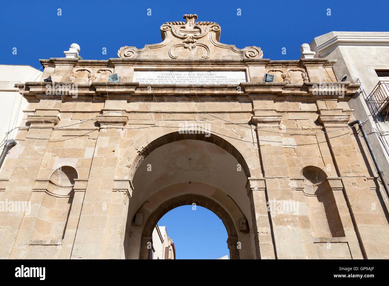 Porta Nuova Nuova gate, Marsala, Sicile, Italie Banque D'Images