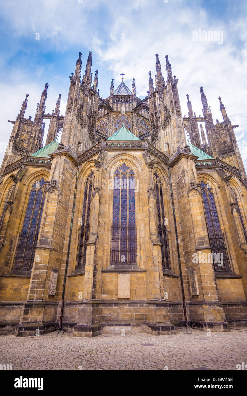 La Cathédrale Saint-Guy, à Prague, est un bel exemple d'architecture gothique et est la plus grande et plus importante église dans t Banque D'Images