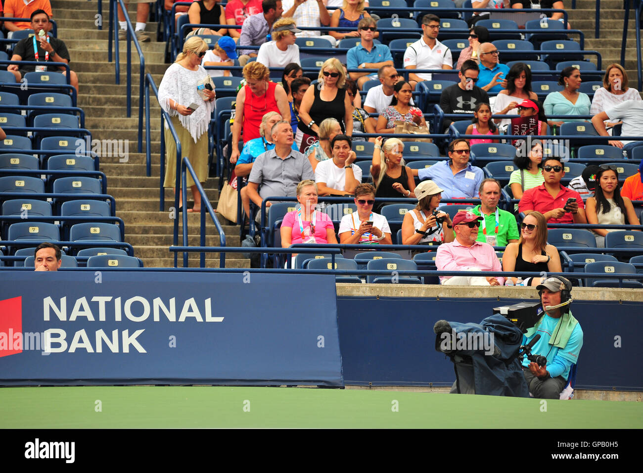 La foule lors de la coupe du tournoi de tennis de Roger 2016 à Toronto. Banque D'Images