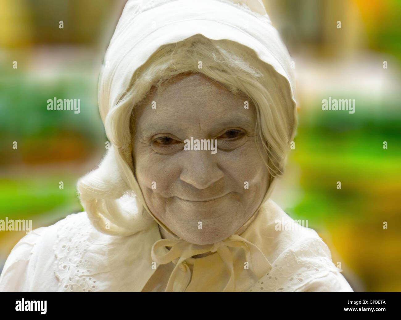 Femme vêtue en costume pour les vacances,Milan,Italie Banque D'Images