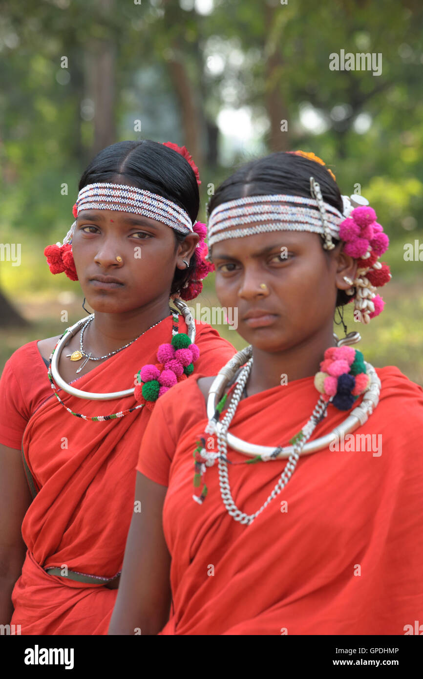 Muria adivasi tribu tribale danseuse de danse, Jagdalpur, Bastar, Chhattisgarh, Inde, Asie Banque D'Images