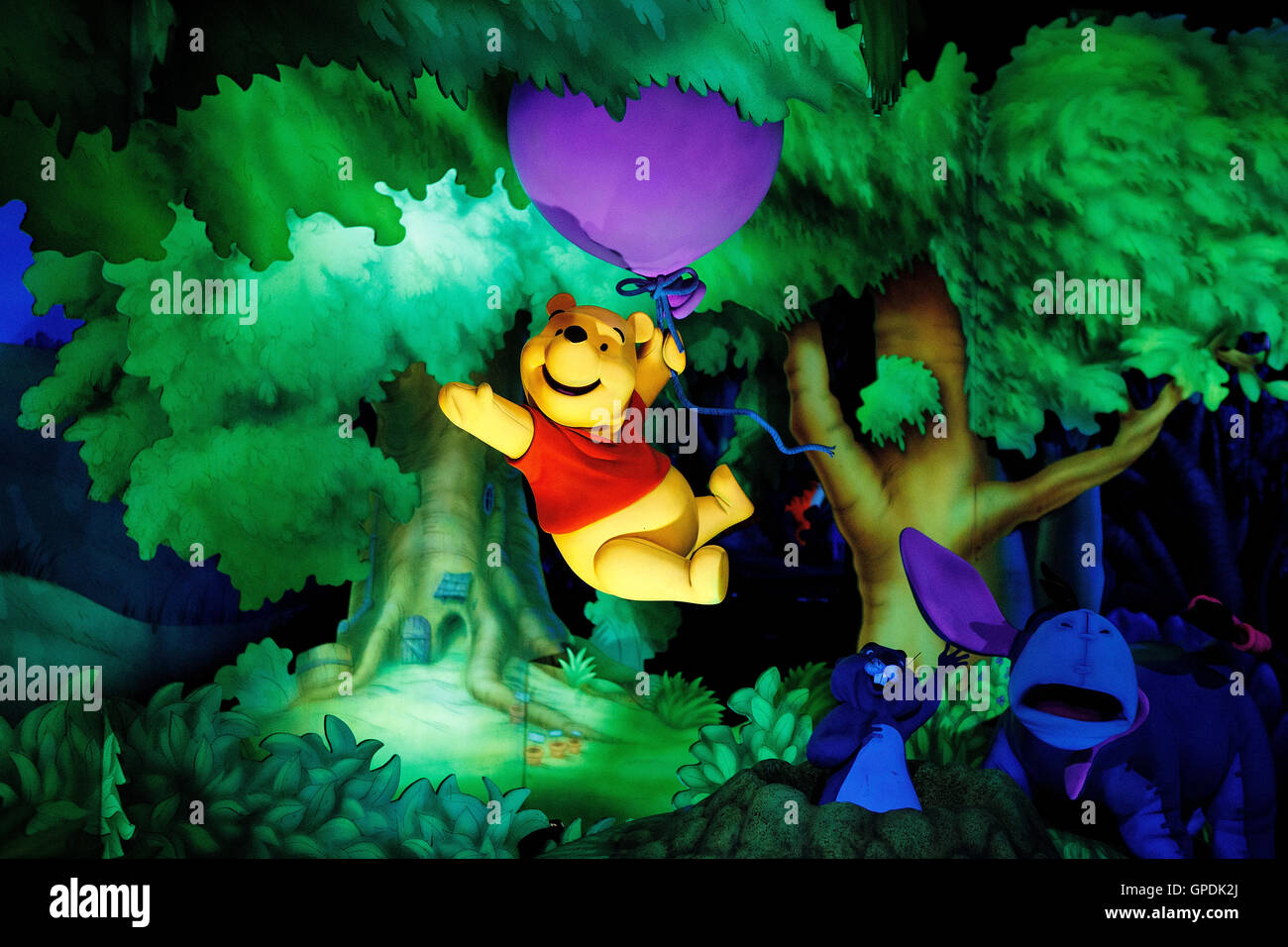 Winnie l'Ourson afficher sur les nombreuses aventures de Winnie l'Ourson ride, Disneyland, Anaheim, Californie, États-Unis d'Amérique Banque D'Images