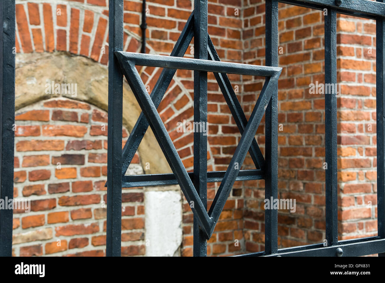 Étoile juive sur la clôture à Cracovie (Pologne) Banque D'Images