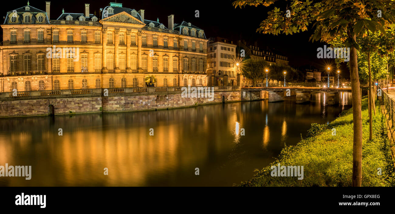 Ville nuit panorama de Strasbourg France Banque D'Images