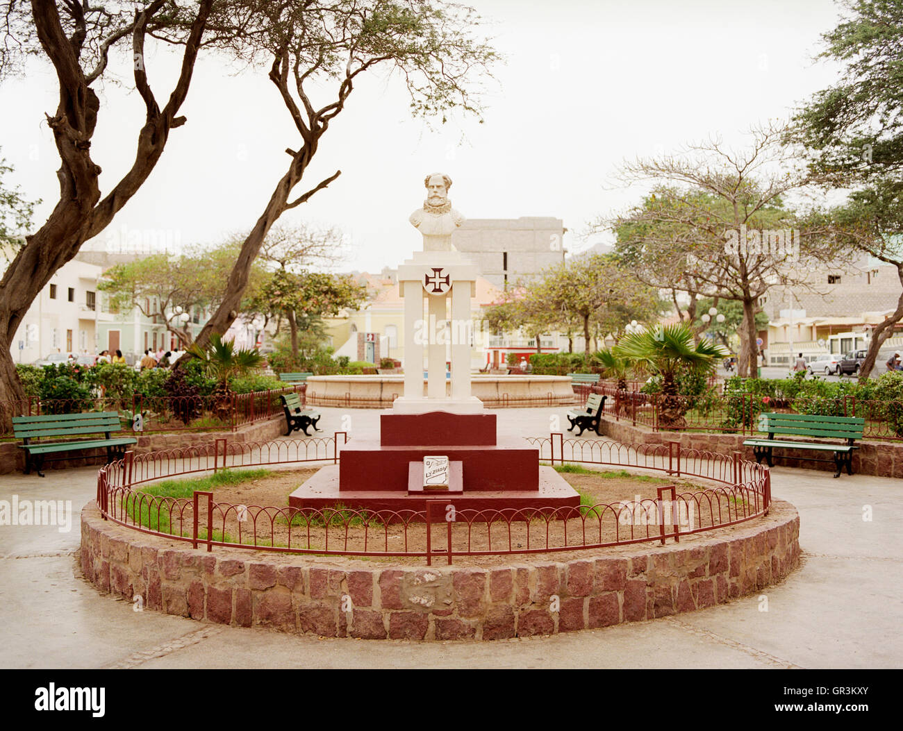 La place Praça Amilcar Cabral. Mindelo Sao Vincente. Îles du Cap Vert, l'Afrique. Banque D'Images