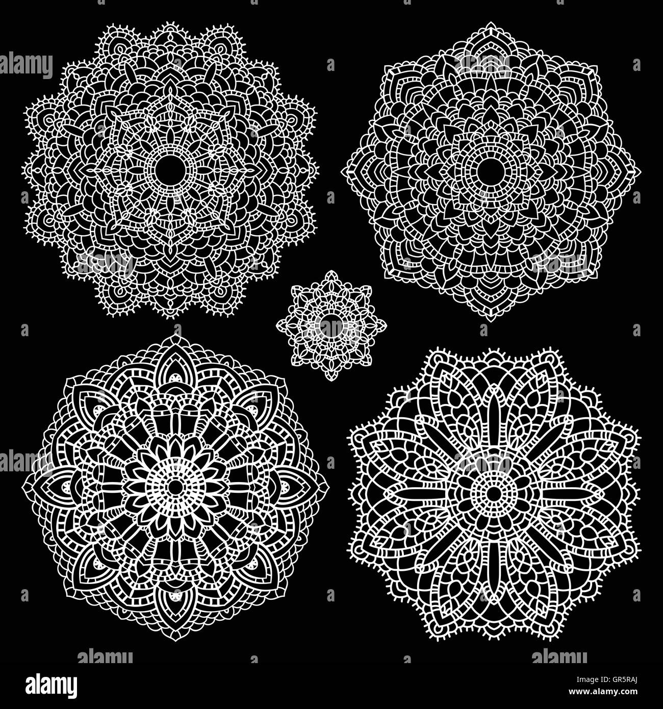 Motif dentelle ronde ensemble. Mandala. Illustration de Vecteur