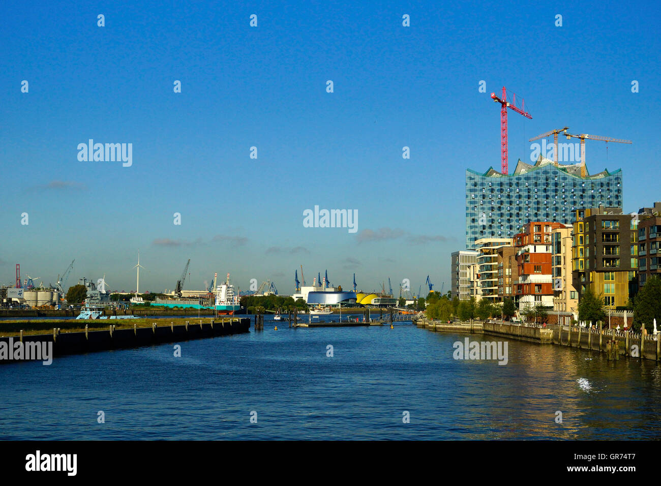 Hafencity avec Elbphilharmonie Banque D'Images
