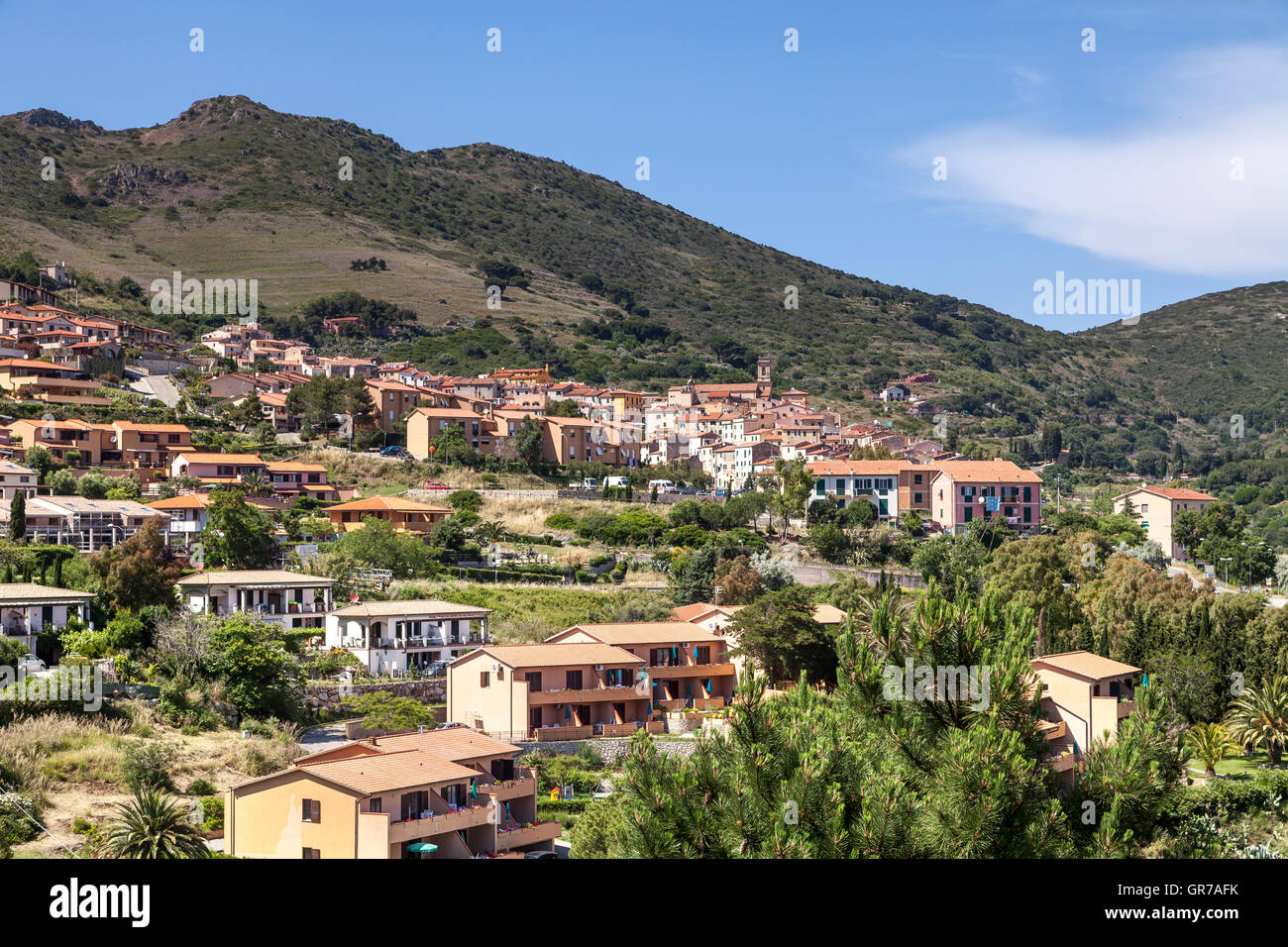 Rio nell'Elba, Village à une colline, l'île d'Elbe, Toscane, Italie, Europe Banque D'Images