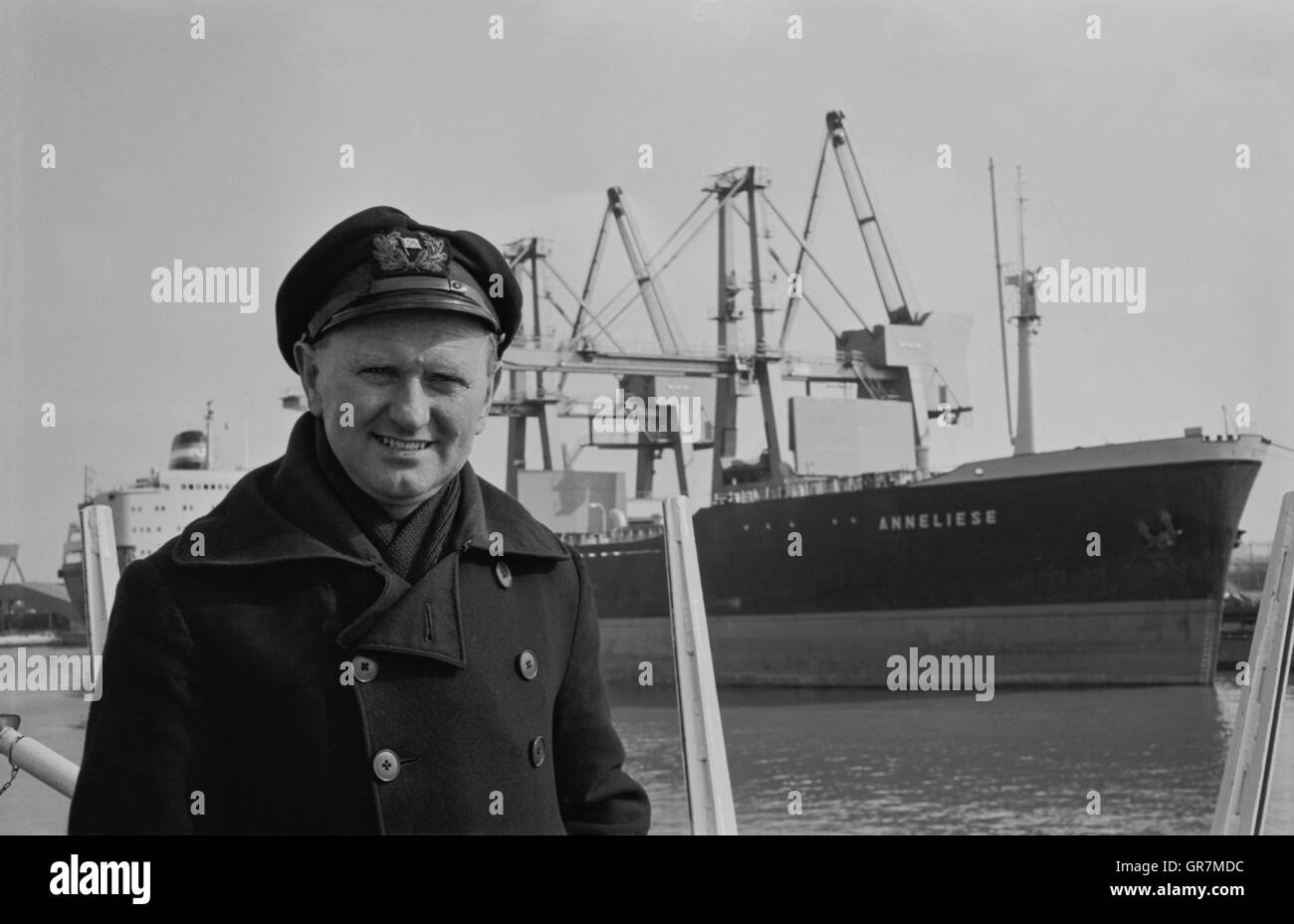 Tug Boat Captain 1965 P.C. Banque D'Images