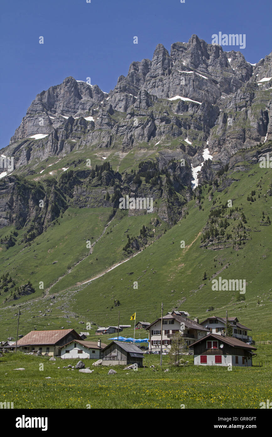 L'Urnerboden est le plus important en Suisse et à l'Alp est habité toute l'année au cours de Banque D'Images