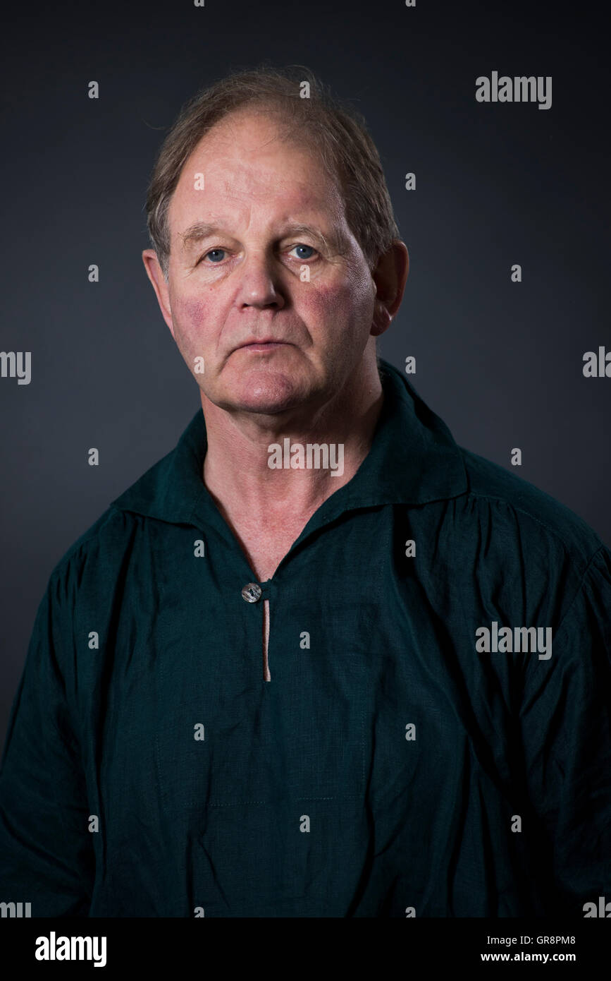 Livre en anglais, auteur, poète, dramaturge et librettiste Michael Morpurgo OBE, FRSL, FKC, DL. Banque D'Images