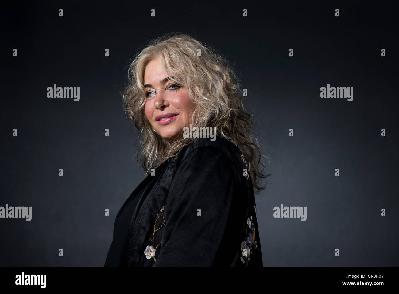 Chanteur, guitariste et présentatrice de télévision Brix Smith-Start. Banque D'Images