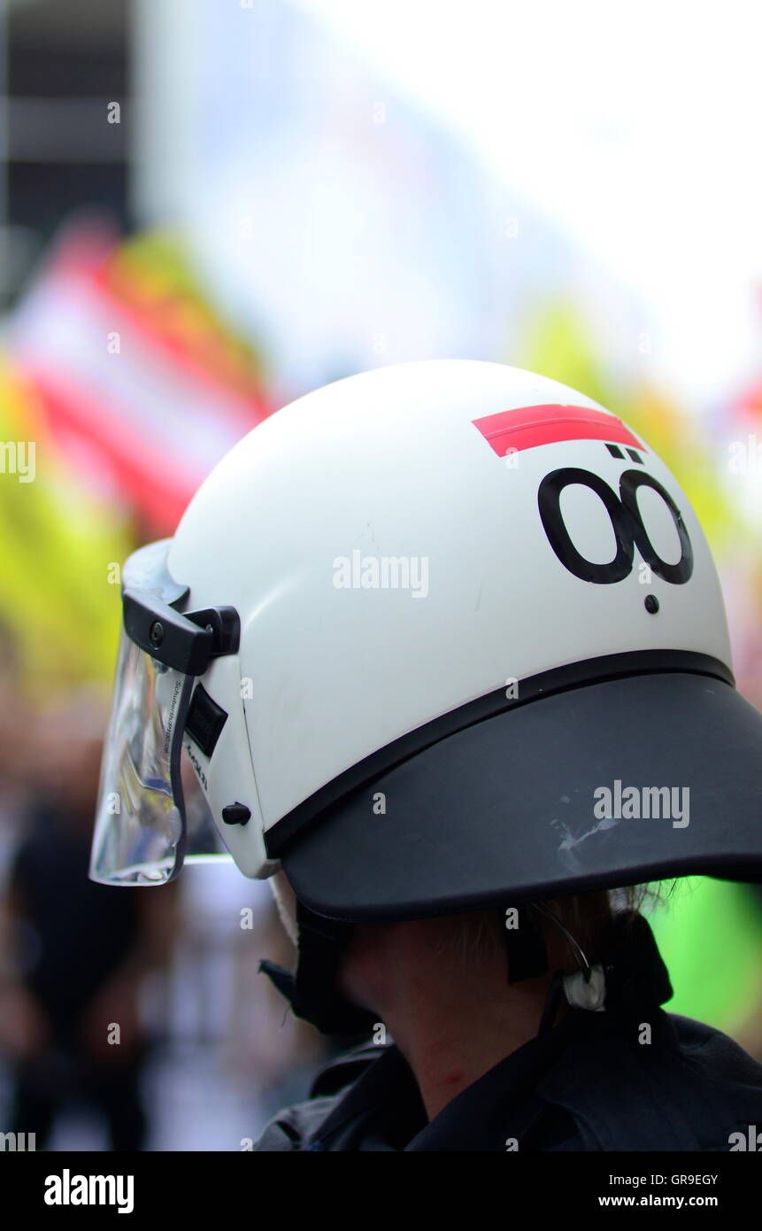 La présence policière lors de manifestations Banque D'Images