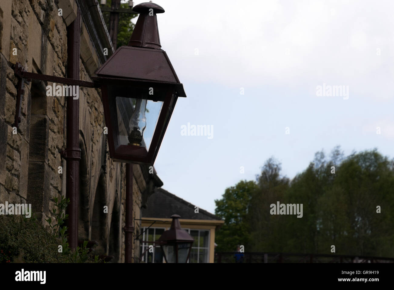 Lampe vintage à la station de train à Beamish Museum Banque D'Images