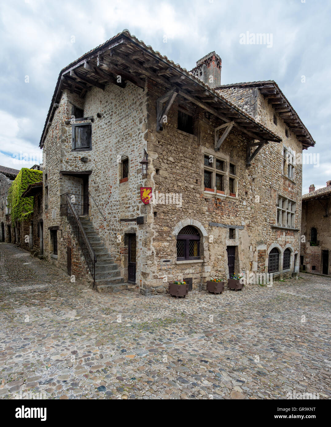 Maison pittoresque en Perouges, Auvergne, Rhone Alpes, France Banque D'Images