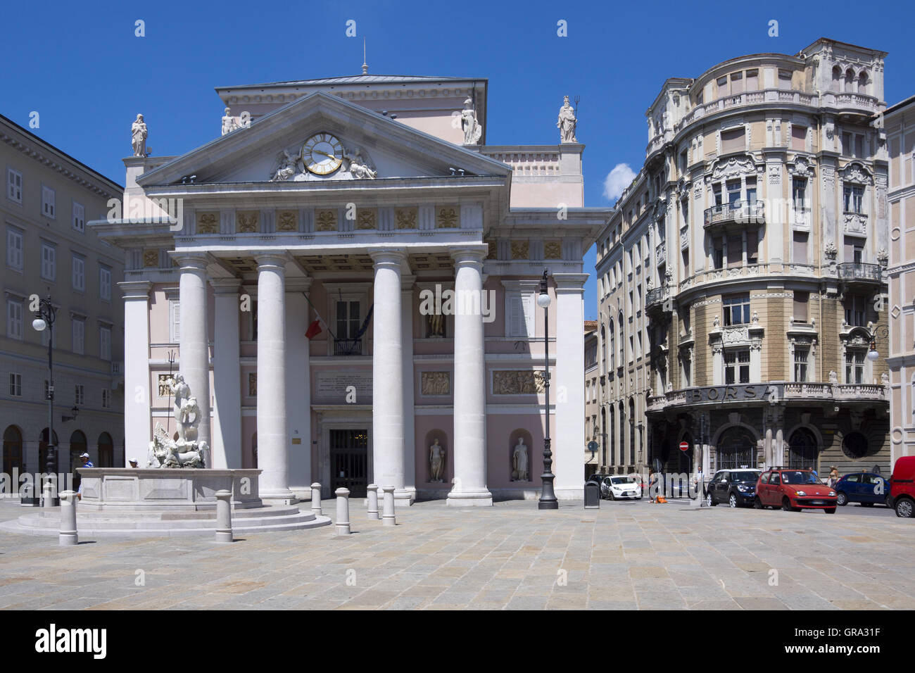 Stock Exchange, le Palazzo della Borsa, Piazza Della Borsa, Trieste, Frioul-Vénétie Julienne, Italie, Europe Banque D'Images