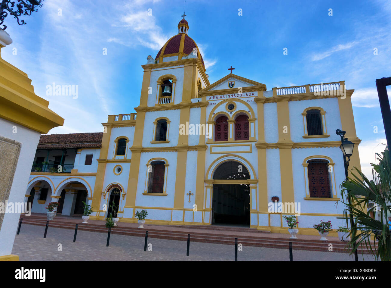 Belle église coloniale à Mompox, Colombie Banque D'Images