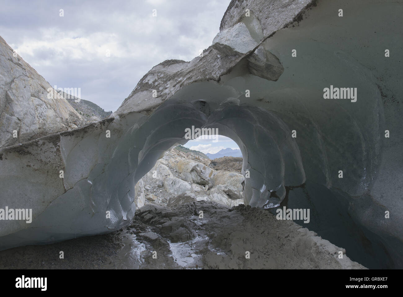 Pont de glace sur le glacier d'Aletsch Banque D'Images