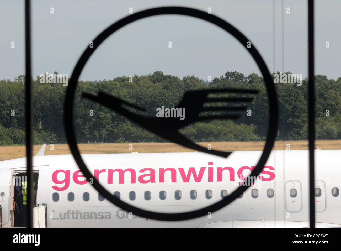 Des signes de Lufthansa et Germanwings à Cologne Airport Banque D'Images