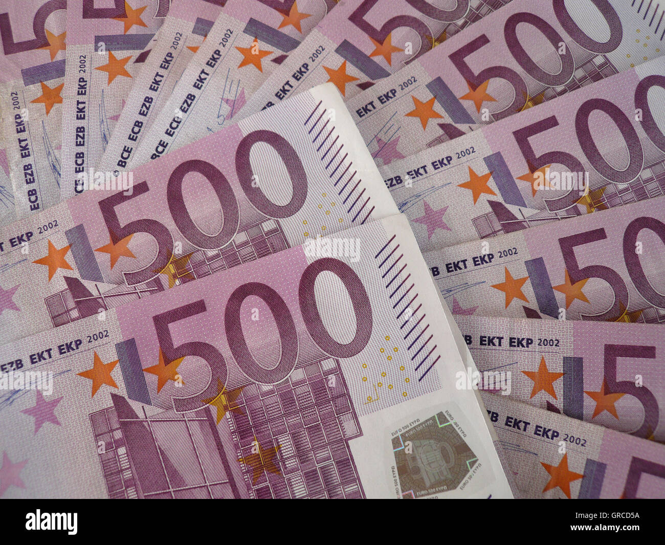 Beaucoup d'argent, beaucoup de 500 billets en euros Banque D'Images