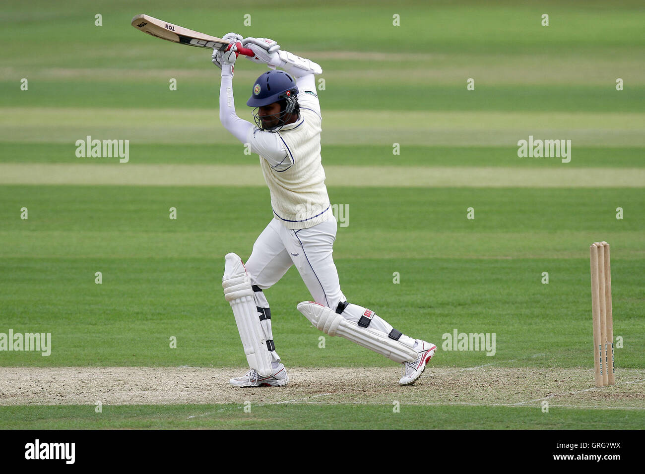 Dans Thirimanne Lahiru action au bâton pour le Sri Lanka - Essex contre le Sri Lanka - Office de match de cricket au sol du comté de Ford, Chelmsford - 10/06/11 Banque D'Images