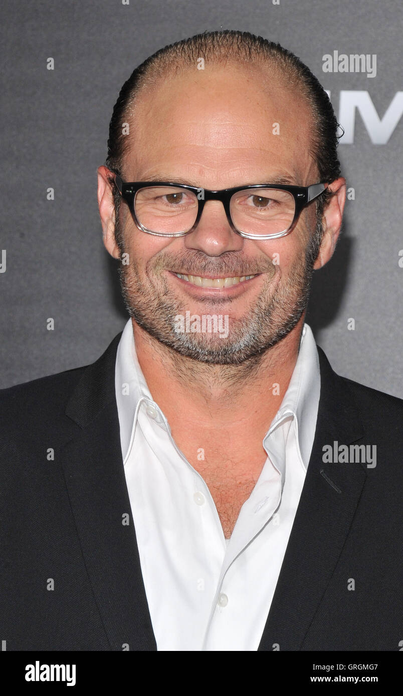 New York,NY-Septembre 6 : Chris Bauer assiste à la 'Sully' New York Premiere à l'Alice Tully Hall le 6 septembre 2016 à New York. @John Palmer / Media Punch Banque D'Images