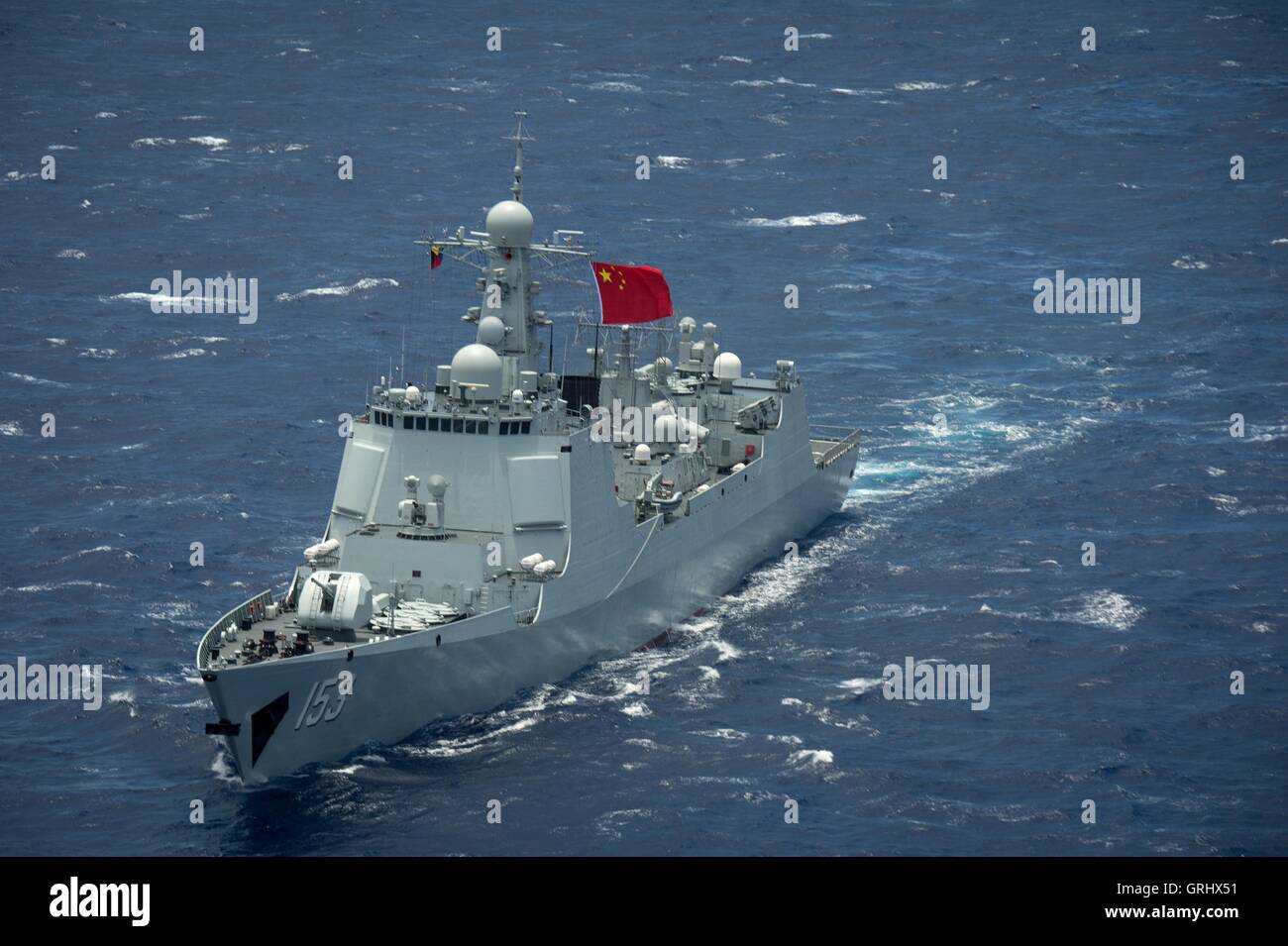 La Marine Chinoise Xian missiles cuit en formation rapprochée au cours des exercices de Rim of the Pacific, le 28 juillet 2016 dans et autour des îles Hawaï et la Californie du Sud. Banque D'Images