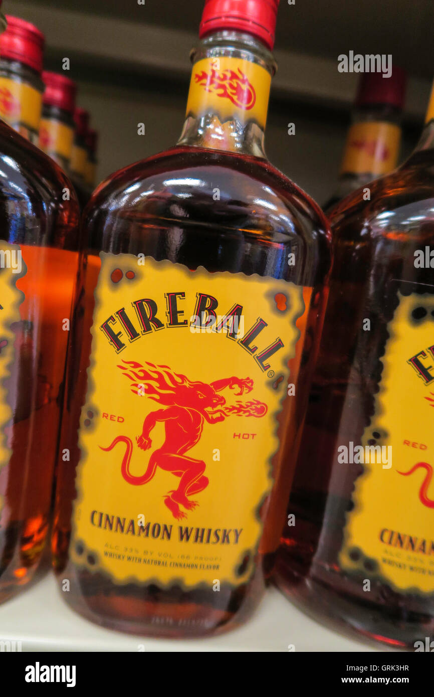 Étagère de magasin d'alcool, USA Banque D'Images