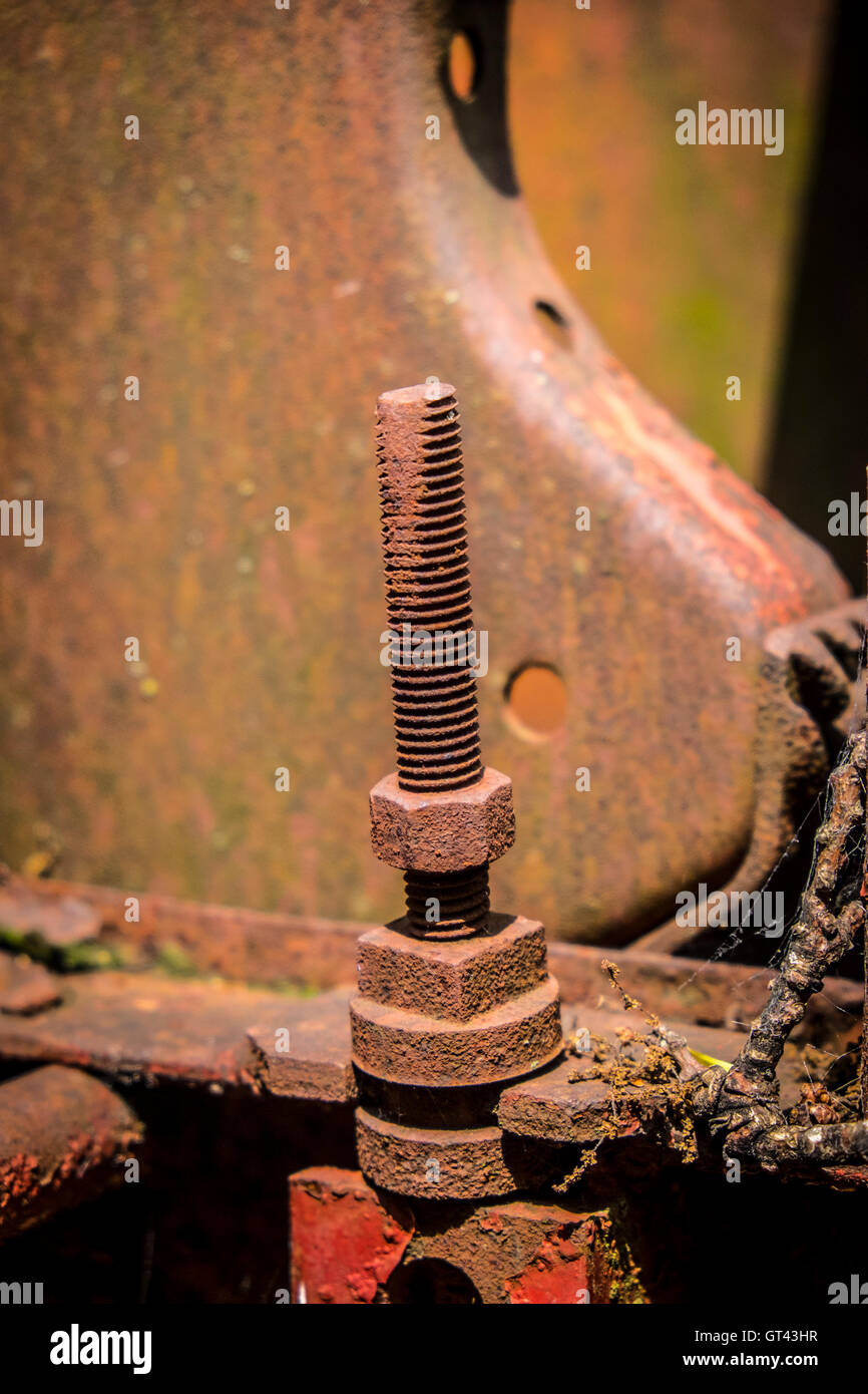 Rusty old farm machinery. Banque D'Images