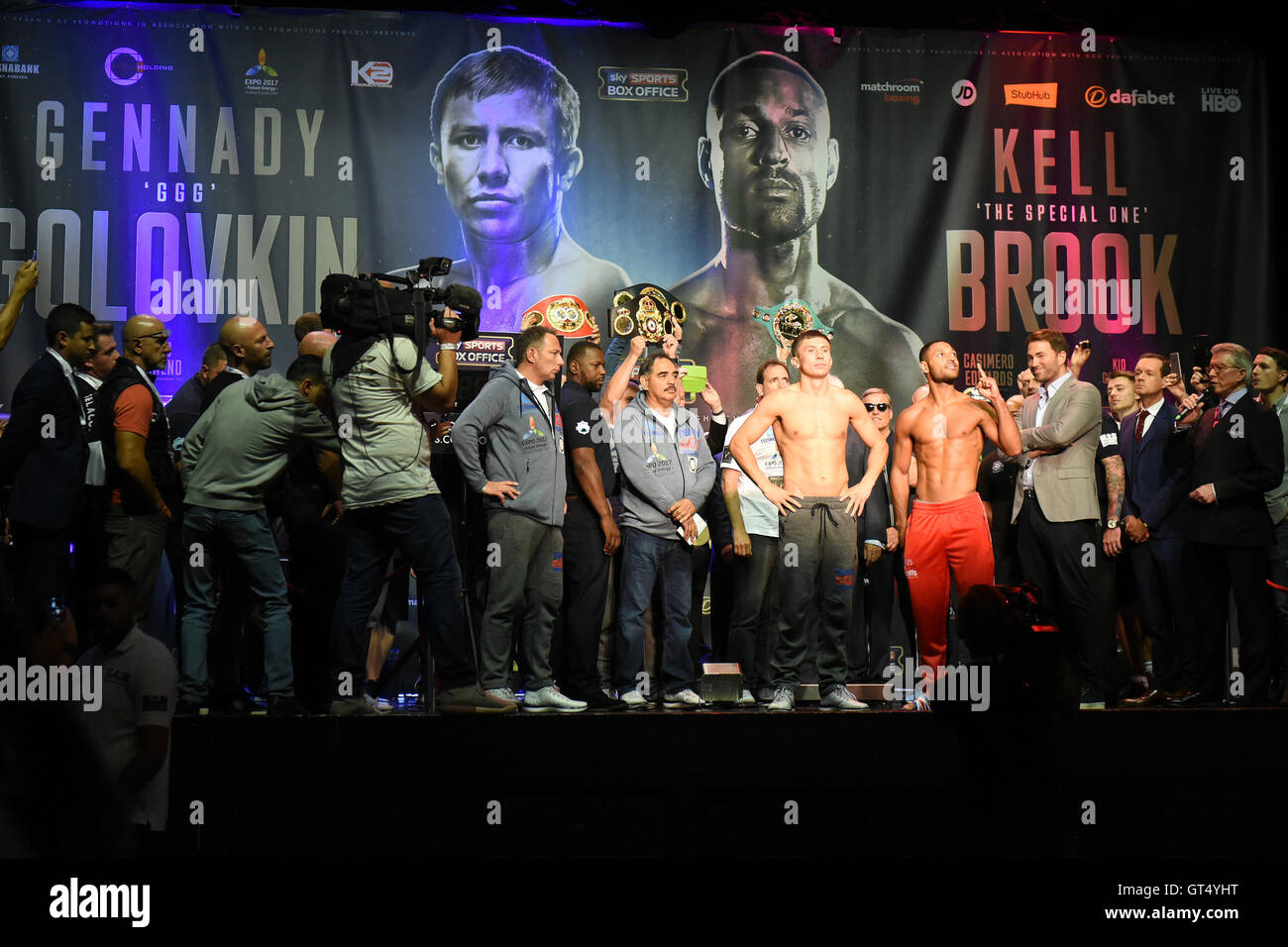 Londres, Royaume-Uni. Sep 9, 2016. Vue générale de boxeurs Kell Brook et Gennady Golovkin pendant une Weigh-In à l'O2 Arena, le 9 septembre 2016 Crédit : TGSPHOTO/Alamy Live News Banque D'Images