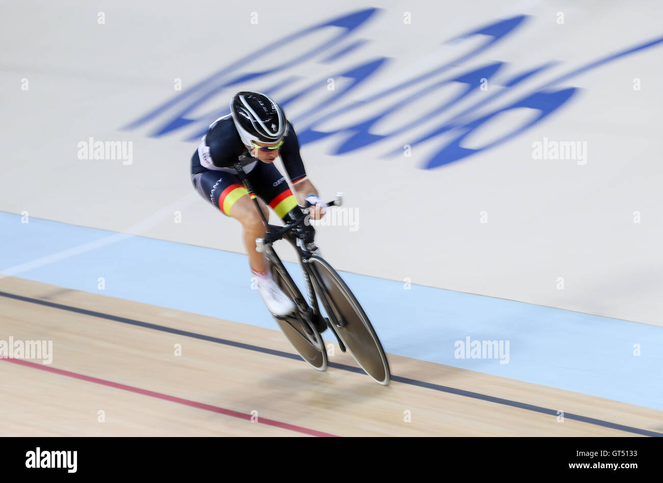 Rio de Janeiro, Brésil. 9 Septembre, 2016. Erich Winkler cycliste d'Allemagne participe à la piste cyclable - Men's C1 3000M Poursuite individuelle de la Qualification aux Jeux Paralympiques de Rio 2016, Rio de Janeiro, Brésil, 09 septembre 2016. Dpa : Crédit photo alliance/Alamy Live News Banque D'Images