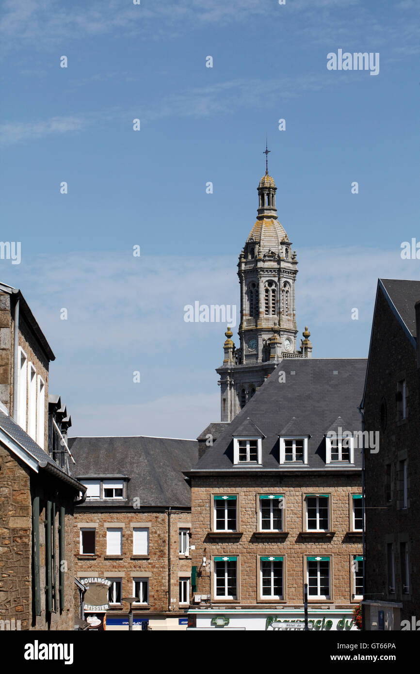 Clocher de l'église Saint-Gervais à Avranches Normandie France Banque D'Images