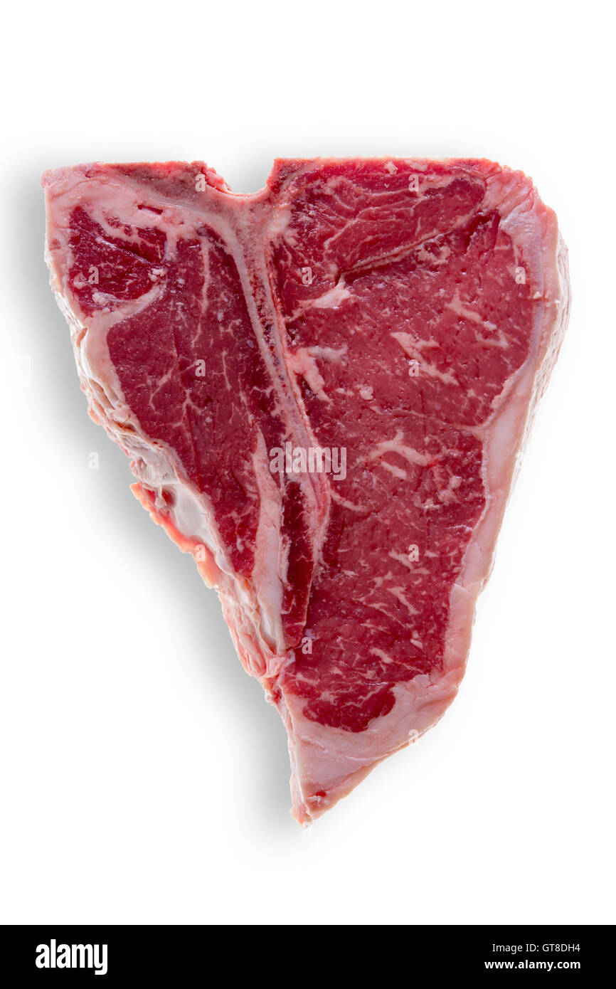 Close up tranche de un frais crus de viande Steak isolé sur fond blanc Banque D'Images