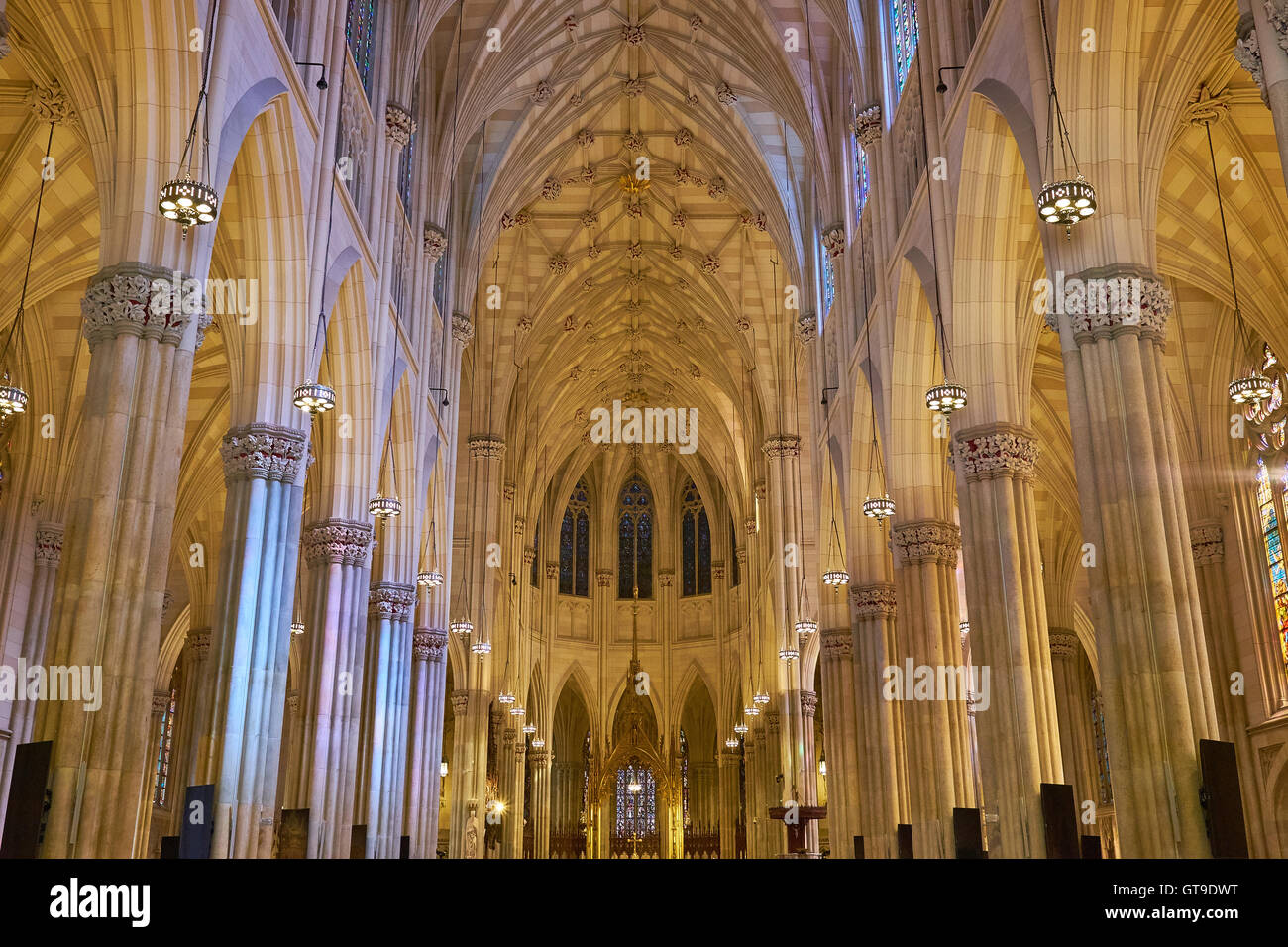 L'abside à Saint John the Divine, à New York. Banque D'Images