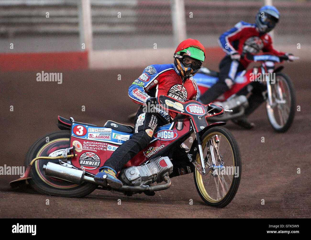 3 - Chaleur Kasprzak (rouge), Lanham (bleu) - Lakeside Hammers contre Swindon Robins - Sky Sports Ligue élite à Purfleet, Arena Essex - 17/08/07 Banque D'Images