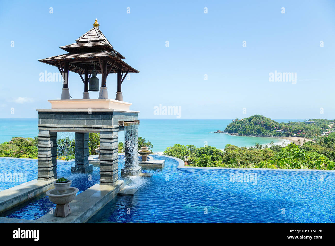Vue sur la plage de Klong Jark hôtel Pimalai, Koh Lanta, Thaïlande Banque D'Images